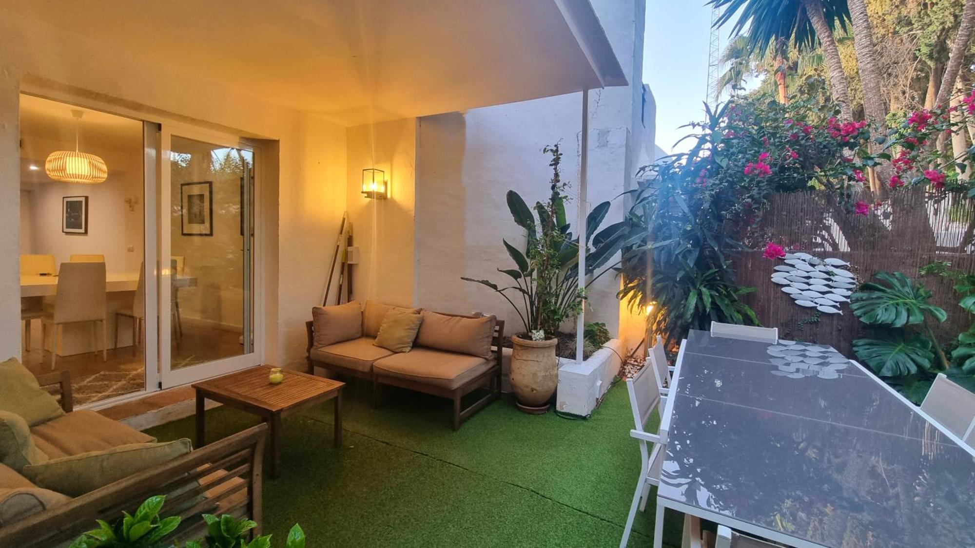 4 Bed House With Pool Walk To Puerto Banus Fast Internet Villa Marbella Exteriör bild
